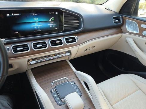 Used 2023 Mercedes-Benz GLE 450 4MATIC w/ AMG Line Exterior image 15