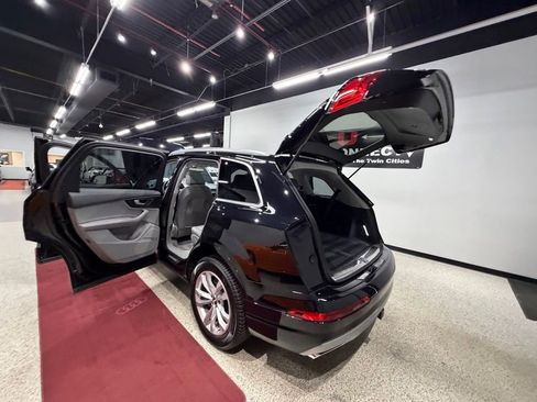 Used 2019 Audi Q7 3.0T Premium Plus AWD/4WD image 52