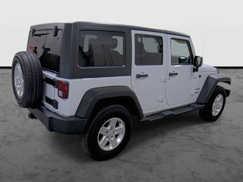 Used 2014 Jeep Wrangler Unlimited Sport w/ Quick Order Package 24S AWD/4WD image 4