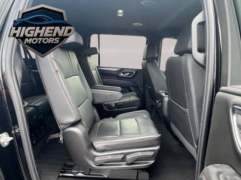 Used 2023 Chevrolet Suburban RST w/ Luxury Package AWD/4WD image 20