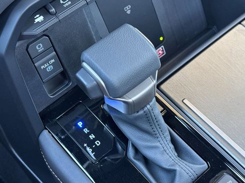 Used 2026 Toyota Sequoia Capstone AWD/4WD image 23