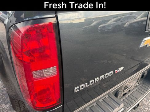 Used 2019 Chevrolet Colorado Z71 RWD image 11