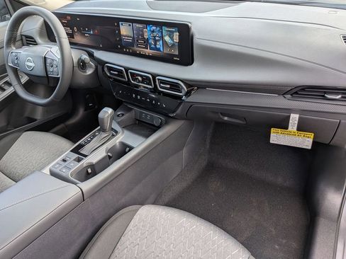 New 2026 Nissan Sentra SV FWD image 27