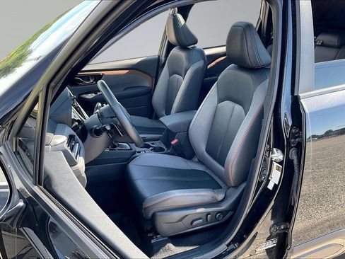 Certified 2025 Subaru Forester Sport AWD/4WD image 26
