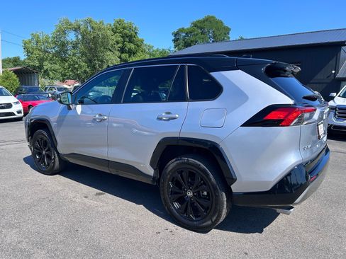 Used 2023 Toyota RAV4 XSE AWD/4WD image 6