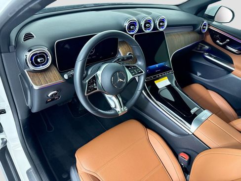 Certified 2026 Mercedes-Benz GLC 300 image 9