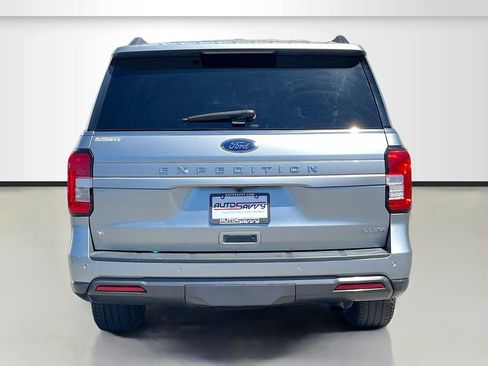 Used 2022 Ford Expedition Max XLT AWD/4WD image 6