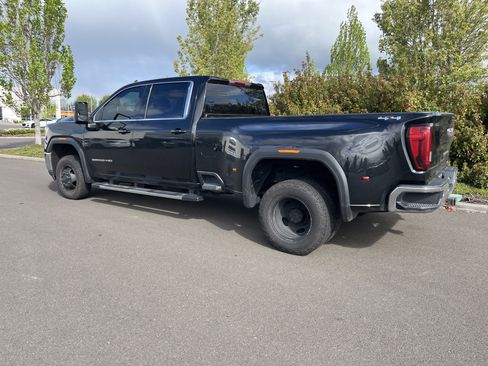 Used 2023 GMC Sierra 3500 SLE w/ Gooseneck/5TH Wheel Package image 3