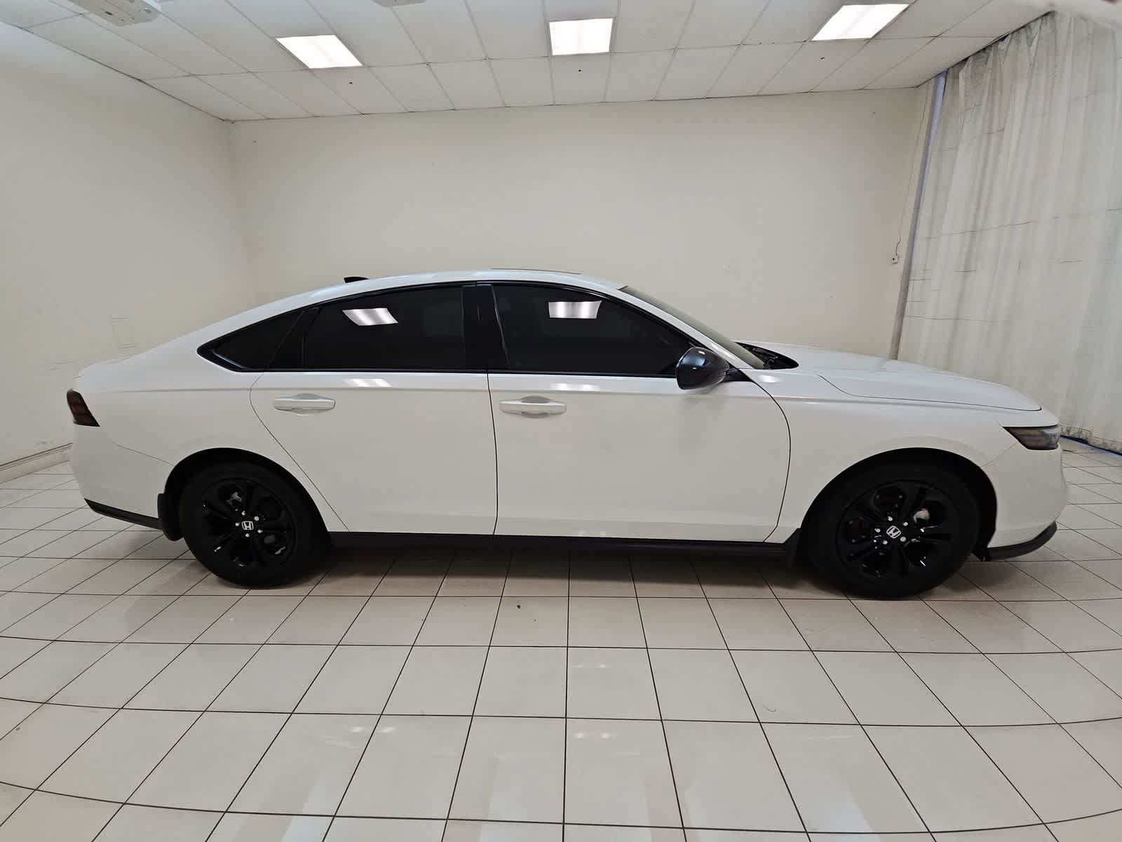 Certified 2025 Honda Accord SE image 26