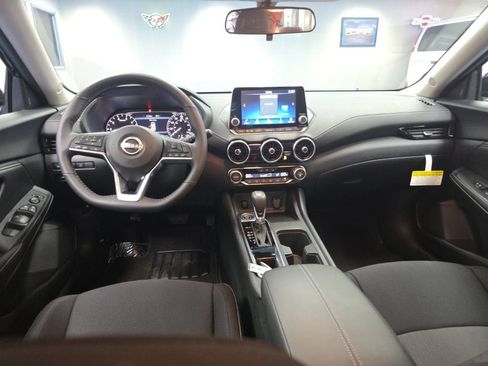 Used 2025 Nissan Sentra SV w/ All-Weather Package FWD image 18