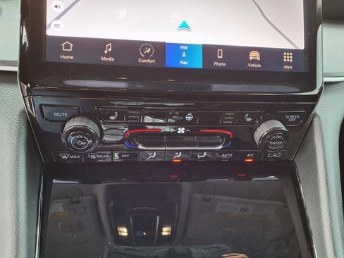 Used 2023 Jeep Grand Cherokee L Limited image 21