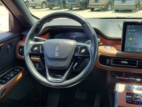 Certified 2023 Lincoln Aviator Reserve w/ Equipment Group 201A RWD image 21