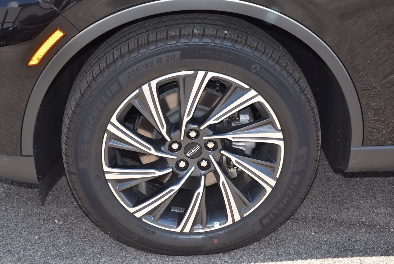 New 2026 Lincoln Aviator 2WD image 37