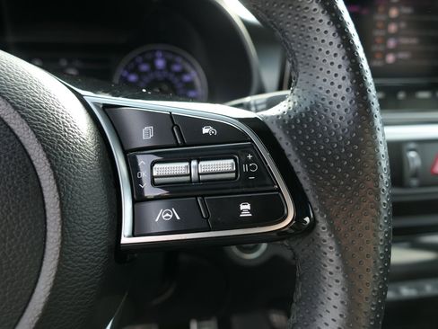 Used 2024 Kia Forte GT-Line w/ GT-Line Premium Package image 16