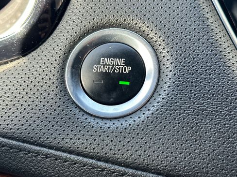 Used 2022 Cadillac XT5 Premium Luxury image 30