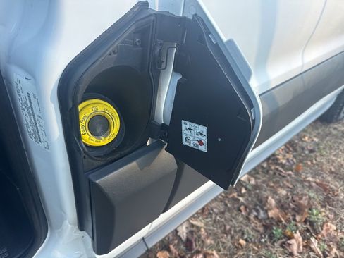 Used 2017 Ford Transit 150 XL image 16