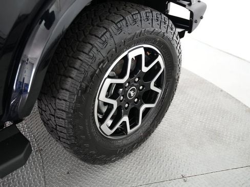 Used 2022 Ford Bronco Outer Banks AWD/4WD image 54