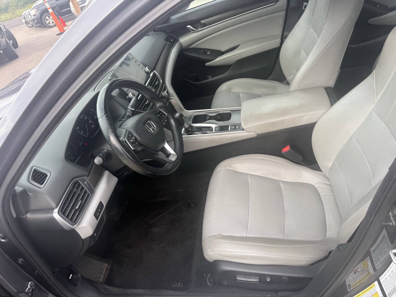 Used 2018 Honda Accord EX-L image 17