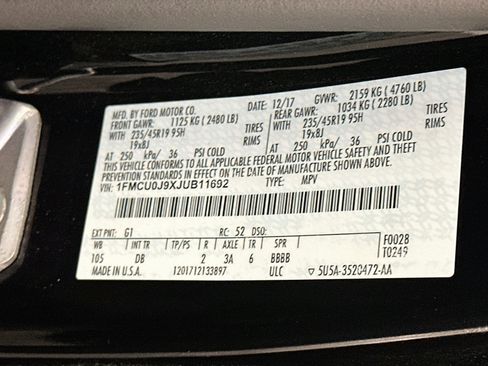 Used 2018 Ford Escape Titanium FWD image 12