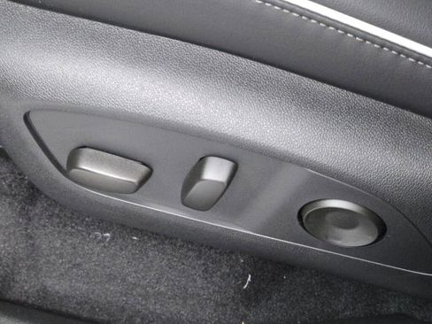 New 2026 Buick Enclave Sport Touring w/ Power Package image 28