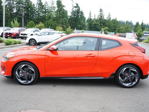 Used 2020 Hyundai Veloster Turbo FWD image 6