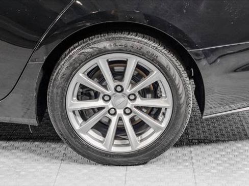 Used 2019 Cadillac CTS Luxury RWD image 38
