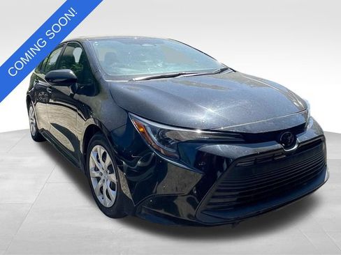 Used 2023 Toyota Corolla LE FWD image 1