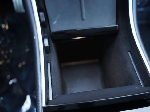 Used 2020 Tesla Model Y Performance image 61