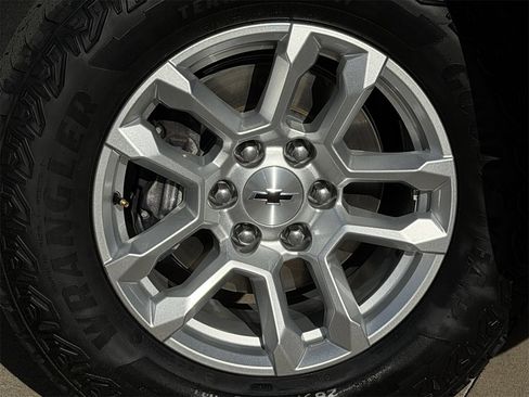 Certified 2024 Chevrolet Silverado 1500 RST image 11