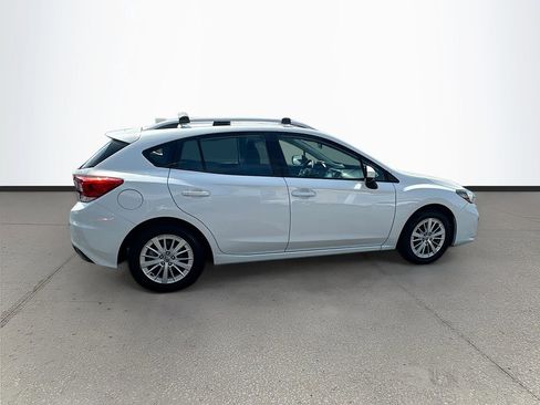 Used 2018 Subaru Impreza 2.0i Premium w/ Eyesight & BSD & Rcta AWD/4WD image 8