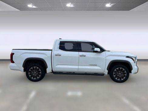 Used 2022 Toyota Tundra Limited w/ Power Package AWD/4WD image 49