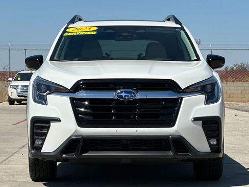 Used 2025 Subaru Ascent Limited AWD/4WD image 8
