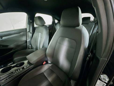 Certified 2024 Honda Civic Sport image 20