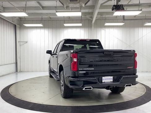 Used 2021 Chevrolet Silverado 1500 RST w/ Z71 Off-Road Package AWD/4WD image 7