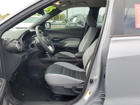 Certified 2024 Nissan Kicks SR w/ SR Premium Package image 19