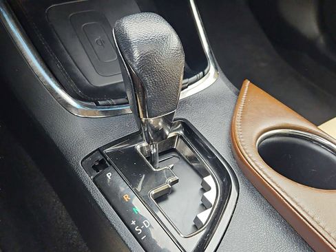 Used 2016 Toyota Avalon XLE Premium image 28