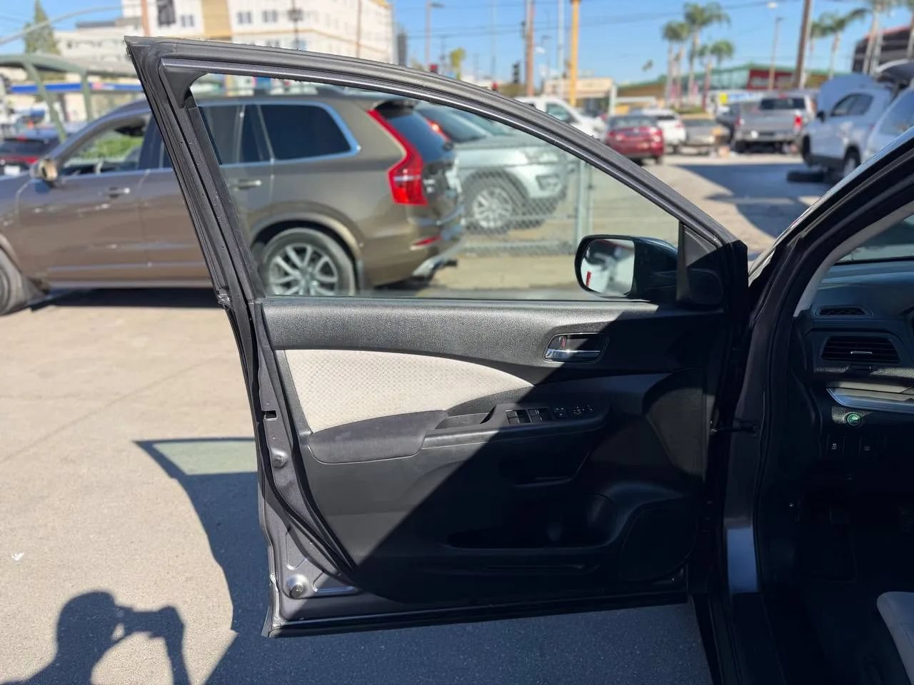 Used 2016 Honda CR-V EX image 24
