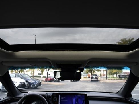 New 2025 Lexus ES 350 w/ Premium Package image 27