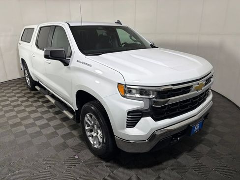 Used 2023 Chevrolet Silverado 1500 LT AWD/4WD image 1