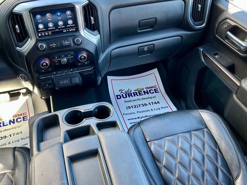 Used 2021 Chevrolet Silverado 1500 RST image 19