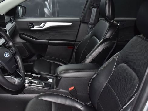 Used 2023 Ford Escape Platinum image 15