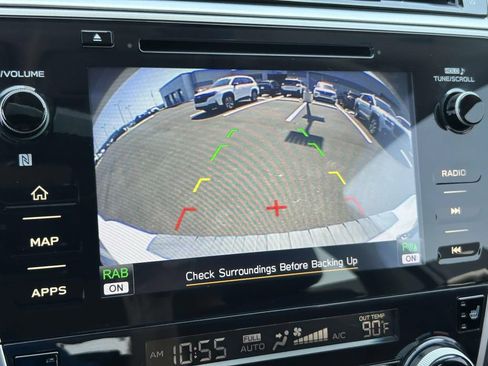 Used 2019 Subaru Outback 3.6R Touring AWD/4WD image 17