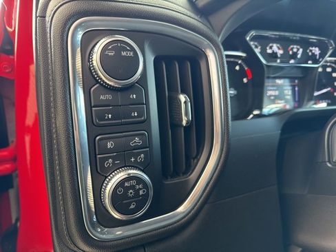 Used 2023 GMC Sierra 2500 SLT w/ SLT Premium Package image 12