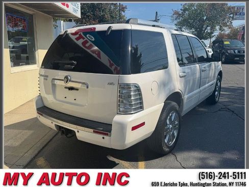 Used 2010 Mercury Mountaineer Premier image 4