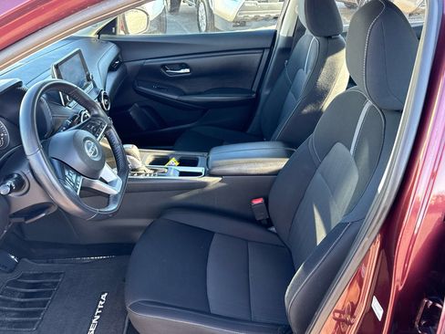 Used 2021 Nissan Sentra SV image 10
