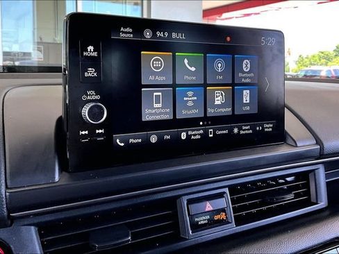 Used 2025 Honda Pilot TrailSport image 22