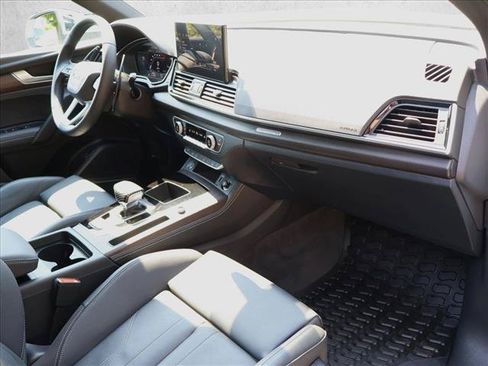 Used 2024 Audi Q5 2.0T Premium Plus AWD/4WD image 25