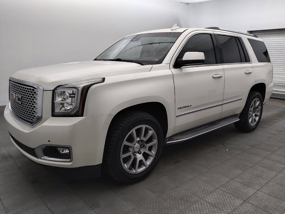 Used 2015 GMC Yukon Denali w/ Open Road Package RWD image 2