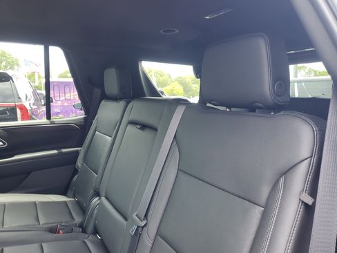 Used 2021 Chevrolet Tahoe LT image 14