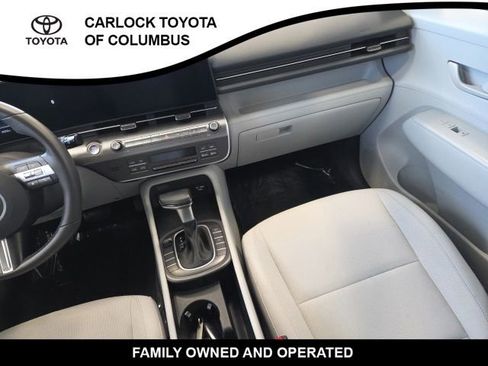 Used 2025 Hyundai Kona SEL FWD image 18
